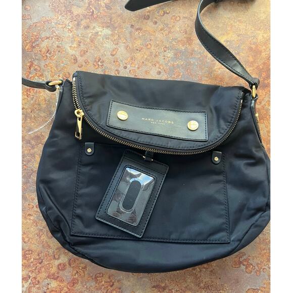 Marc Jacobs Preppy Nylon Natasha Crossbody Bag - Picture 2 of 9